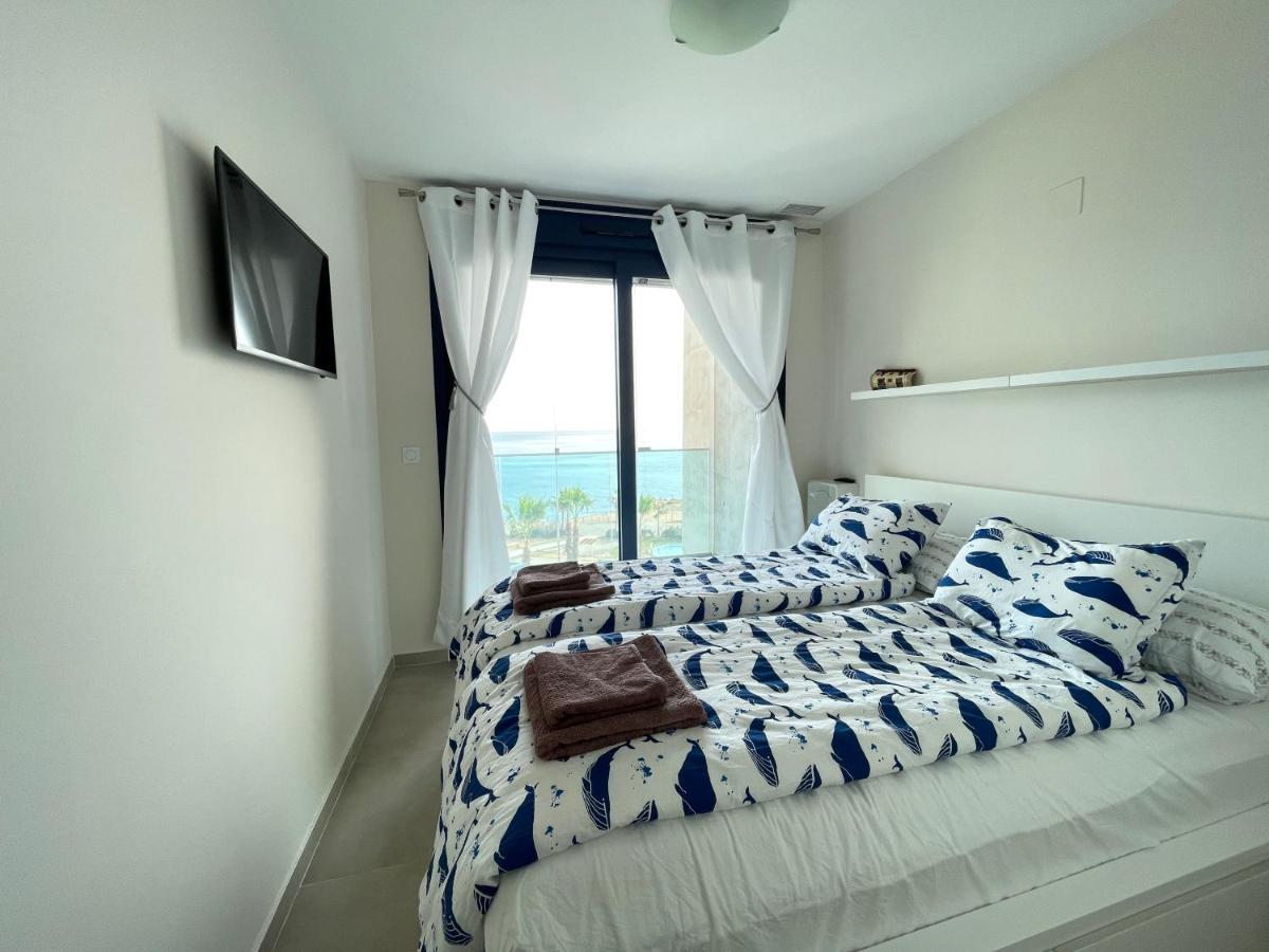 Apartamento En Sea Senses Freya Torrevieja Esterno foto